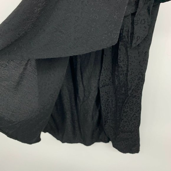 H&M Dress Black Leopard Print Jacquard Wide Sleeve Asymmetrical Midi - Picture 8 of 12